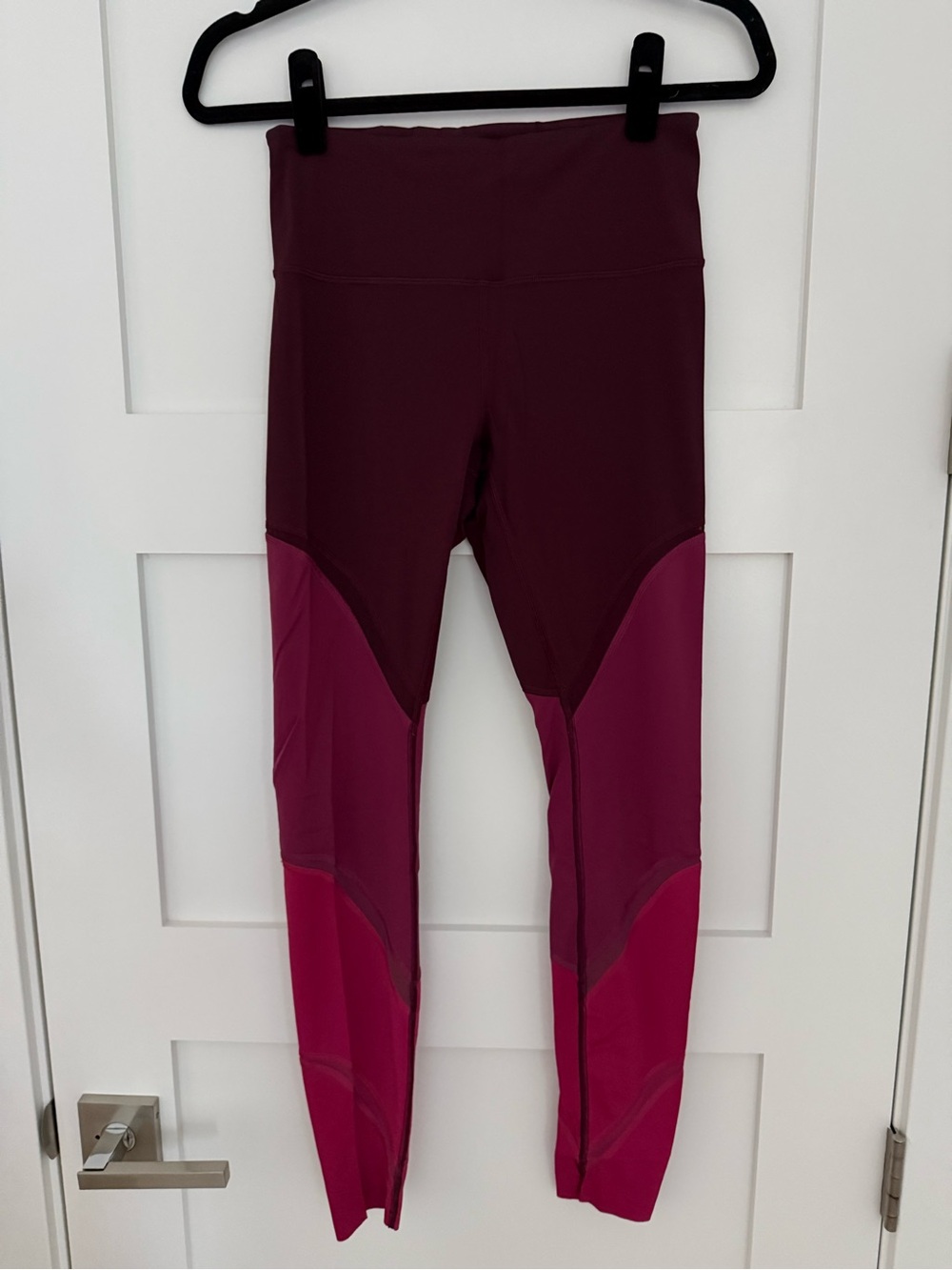 Lululemon Full Length Magenta Color Block Leggings- 6